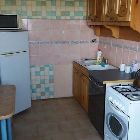 Apartment On Nepokorennyh Blvd モギリョフ エクステリア 写真
